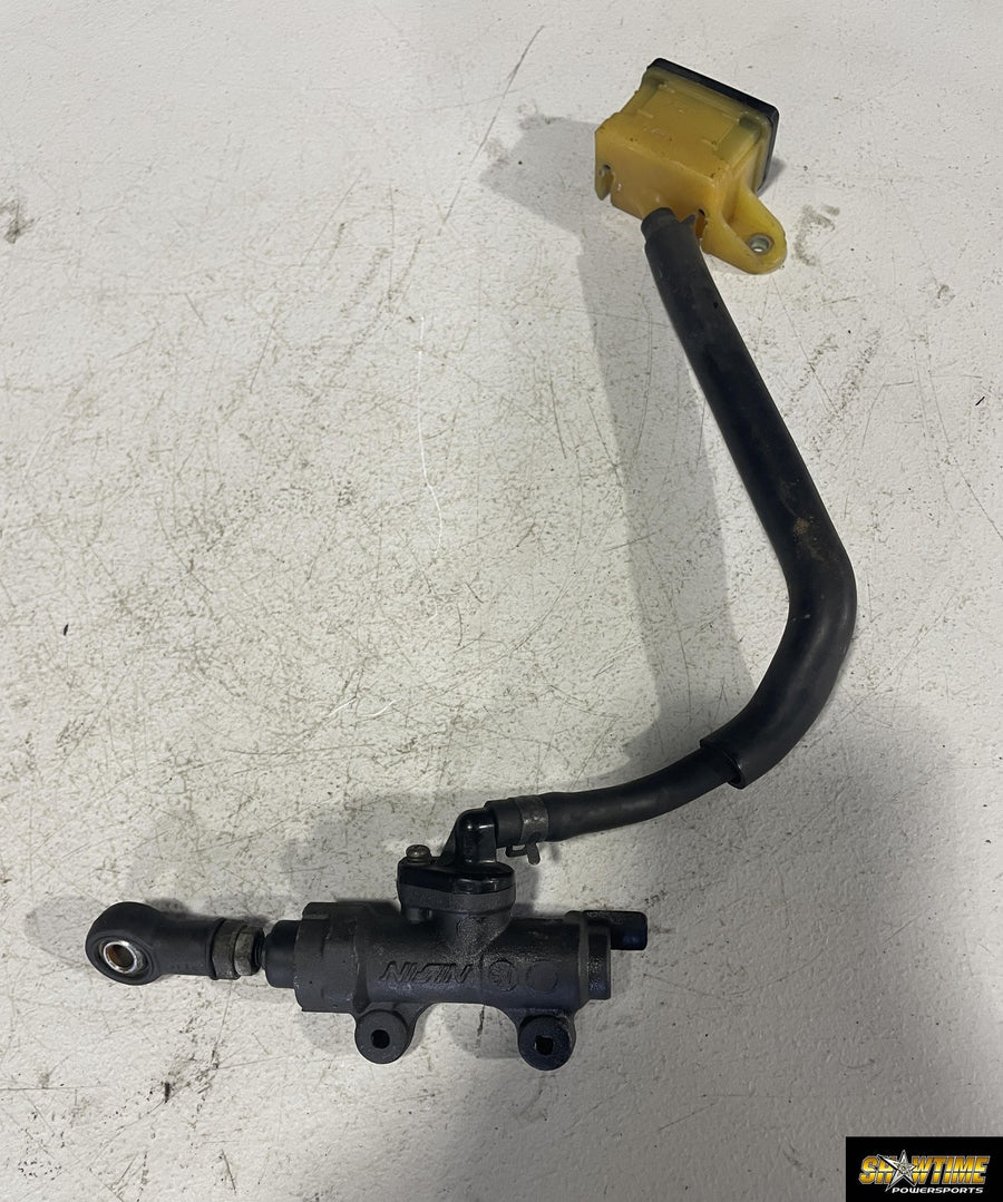 09-12 HONDA CBR600RR REAR BACK BRAKE MASTER CYLINDER W RESERVOIR