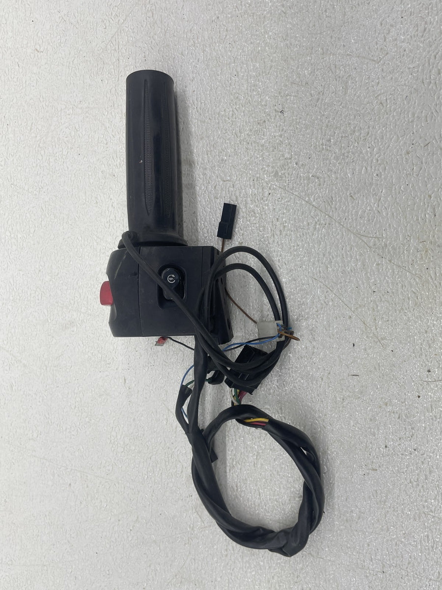 12-17 VICTORY CROSS COUNTRY TOUR RIGHT LEFT SWITCH CONTROL HORN SIGNALS ON OFF