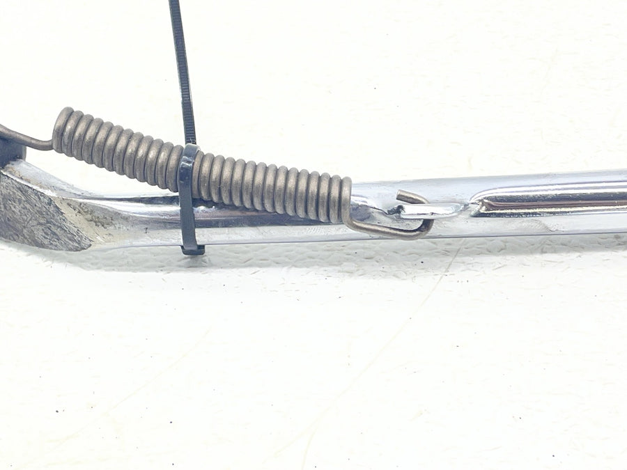 04-06 VICTORY KINGPIN KICKSTAND SIDE KICK STAND 2204489-266 7042047