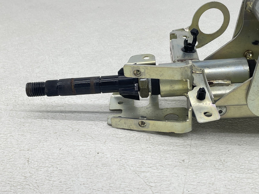19 POLARIS SLINGSHOT SL STEERING COLUMN BRACKET