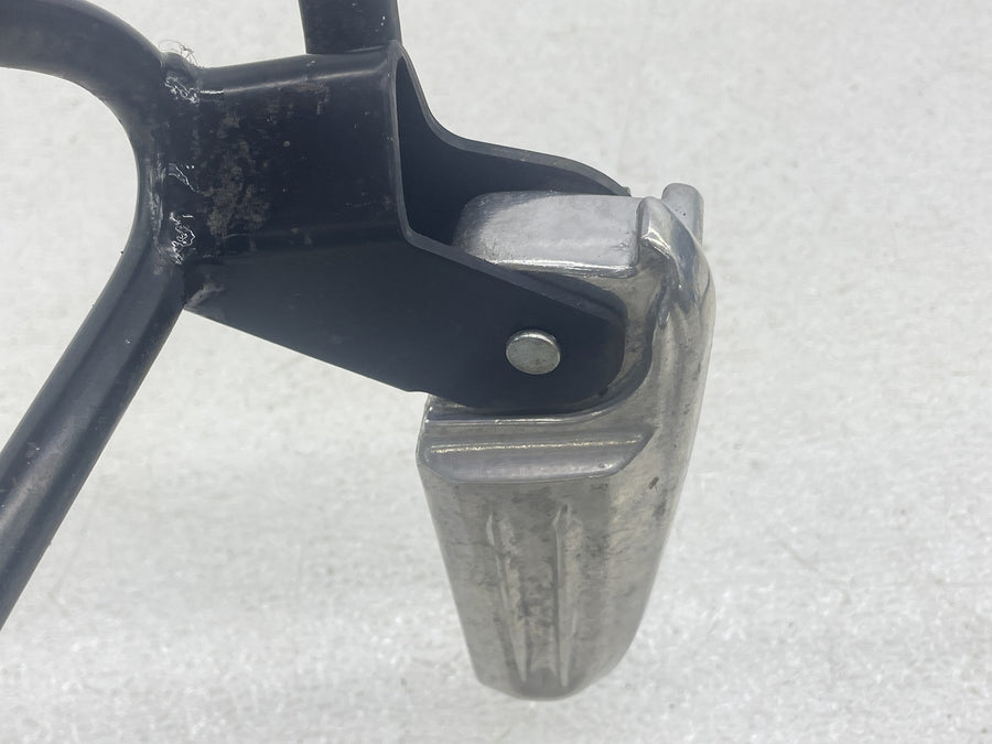 2011 HONDA PCX125 FRONT FOOT RESTS PEGS STEPS SET PAIR