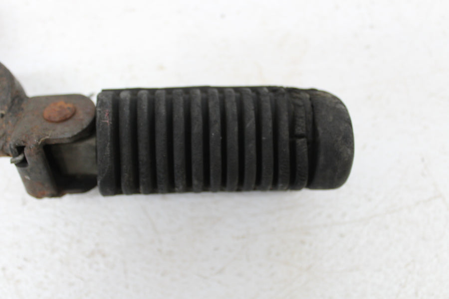 1982 YAMAHA XJ650 MAXIM FRONT FOOT RESTS PEGS STEPS SET PAIR