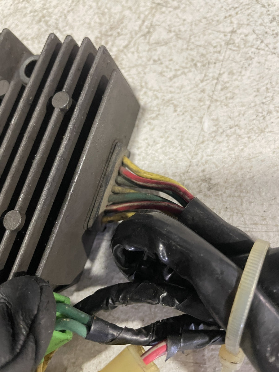00-07 HONDA SHADOW SABRE 1100 VT1100C2 RECTIFIER VOLTAGE REGULATOR