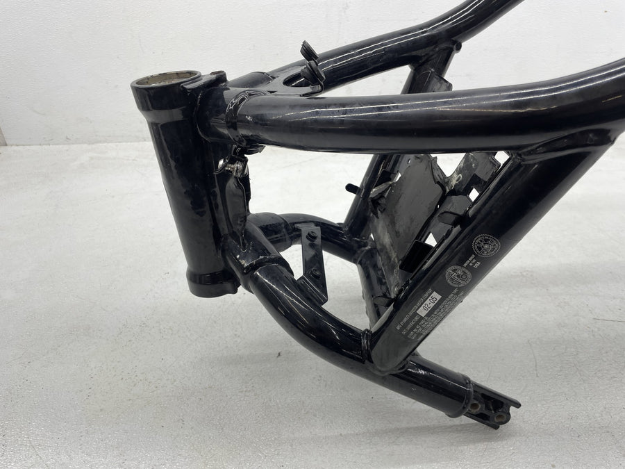 06-07 HARLEY-DAVIDSON STREET ROD VRSCR STPSC46 FRAME CHASSI STRAIGHT