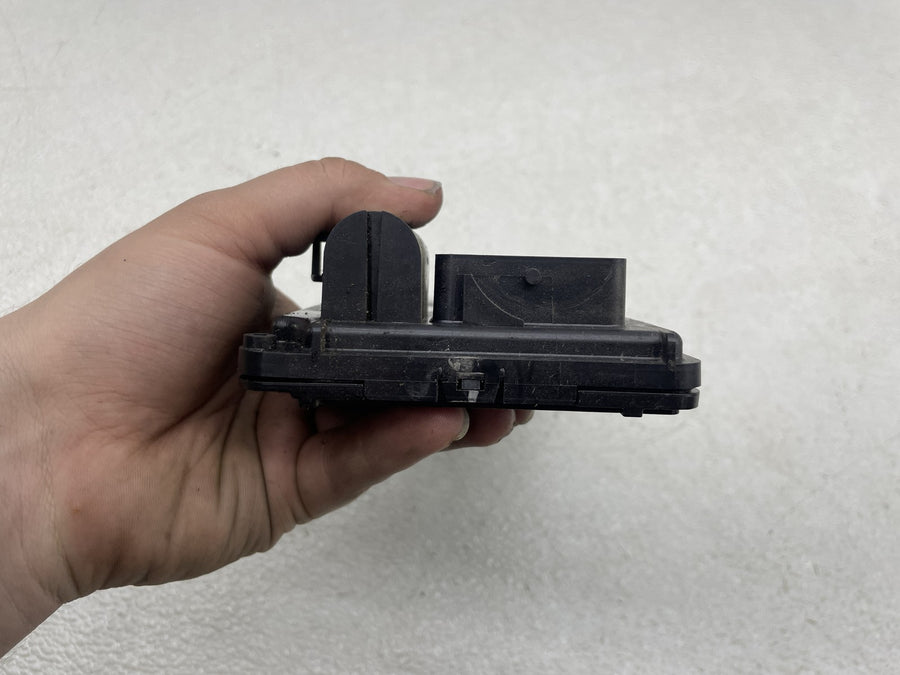 18-23 HARLEY-DAVIDSON STREET BOB BCM SECURITY Y-AXIS