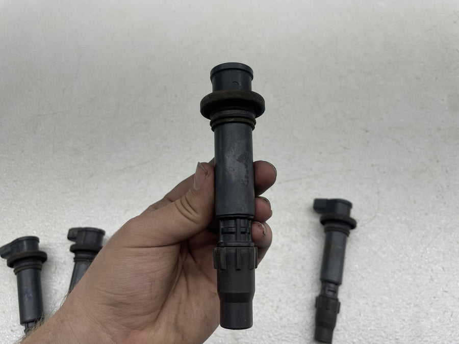 06-07 SUZUKI GSXR600 IGNITION COILS COIL SPARK PLUG CAPS