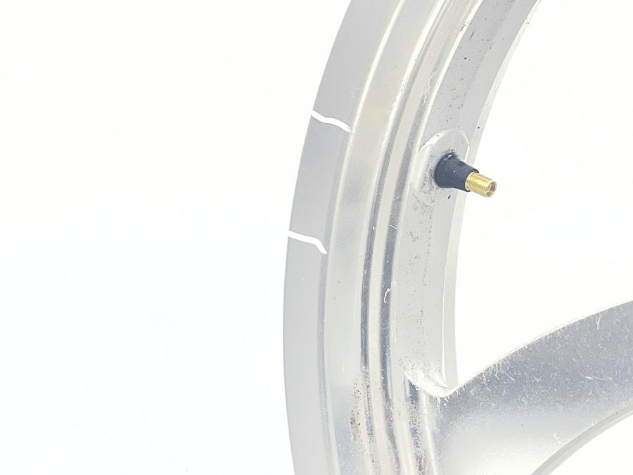 04-06 VICTORY KINGPIN FRONT WHEEL RIM