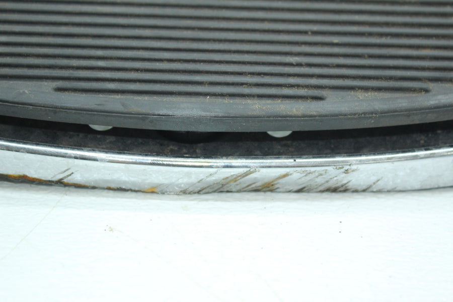 17-23 HARLEY-DAVIDSON ELECTRA GLIDE FLHTK ULTRA RIGHT FRONT FOOT REST BOARD
