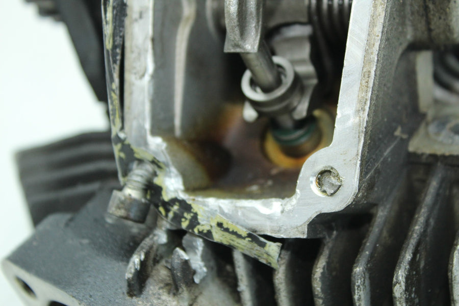 06-07 DUCATI MONSTER S2R 800 ENGINE FRONT CYLINDER HEAD VALVES