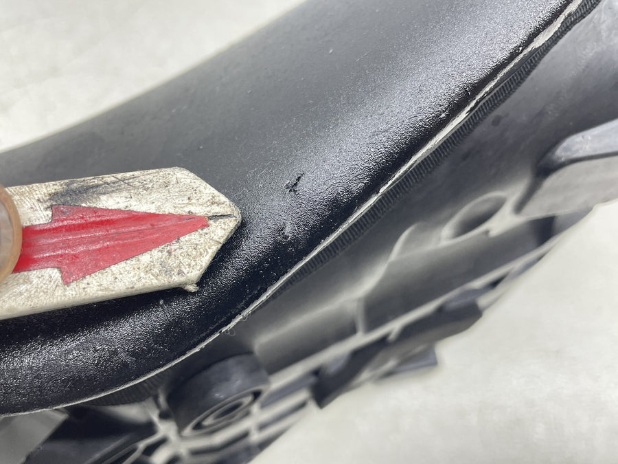 21-24 DUCATI SUPERSPORT 950 S FRONT DRIVERS SEAT PAD SADDLE PILLION