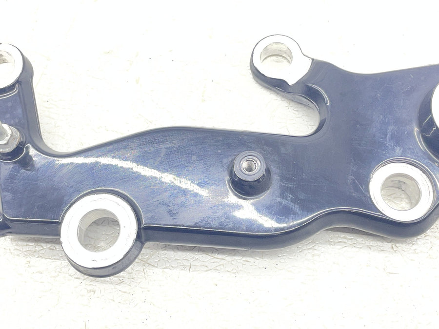 25-26 HARLEY-DAVIDSON NIGHTSTER RH975 FRAME MOUNT BRACKET PAIR