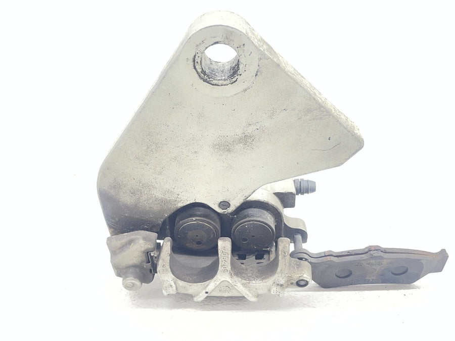 04-06 VICTORY KINGPIN BREMBO REAR BACK BRAKE CALIPER W MOUNT BRACKET 1910619