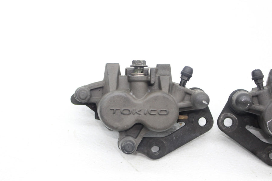 99-03 SUZUKI BANDIT 600 GSF600 RIGHT LEFT FRONT BRAKE CALIPER SET PAIR MASTER