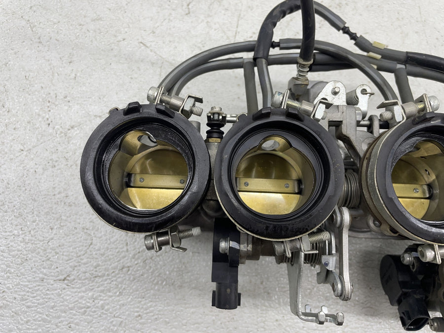 06-15 YAMAHA FZ1 THROTTLE BODY BODIES