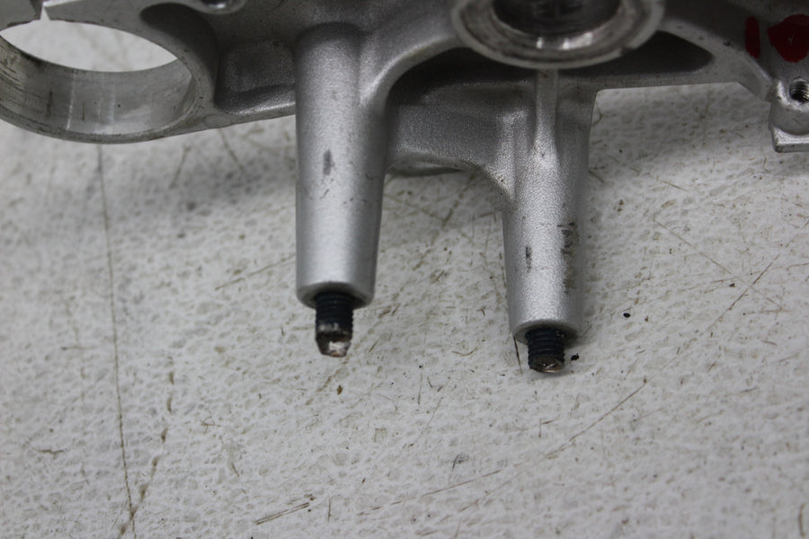 97 YAMAHA YZF1000 FORKS UPPER TRIPLE TREE CLAMP