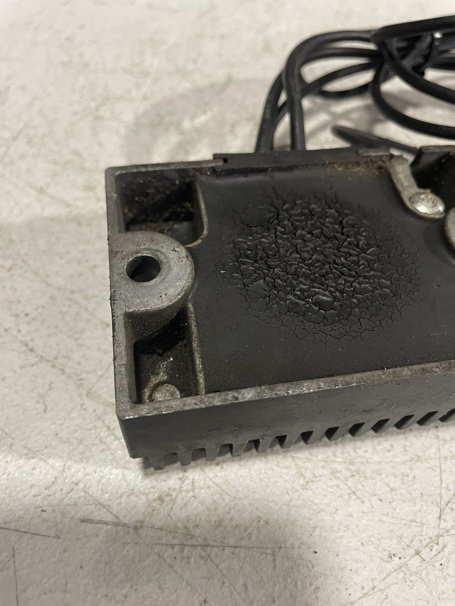 91 HARLEY-DAVIDSON ELECTRA GLIDE FLHT RECTIFIER VOLTAGE REGULATOR