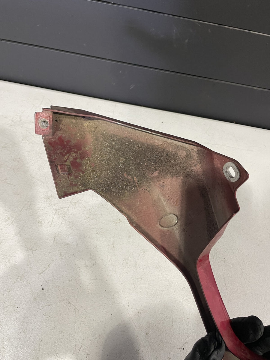 04-06 YAMAHA YZF R1 LEFT LOWER BOTTOM BELLY SIDE FAIRING COWL