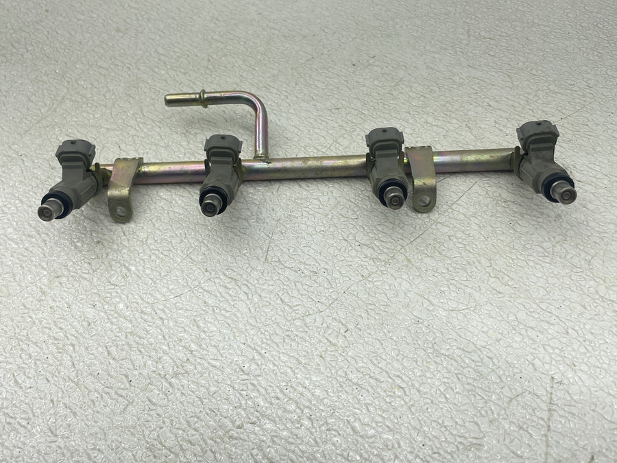 04-05 KAWASAKI NINJA ZX10R MAIN FUEL INJECTORS / THROTTLE BODIES
