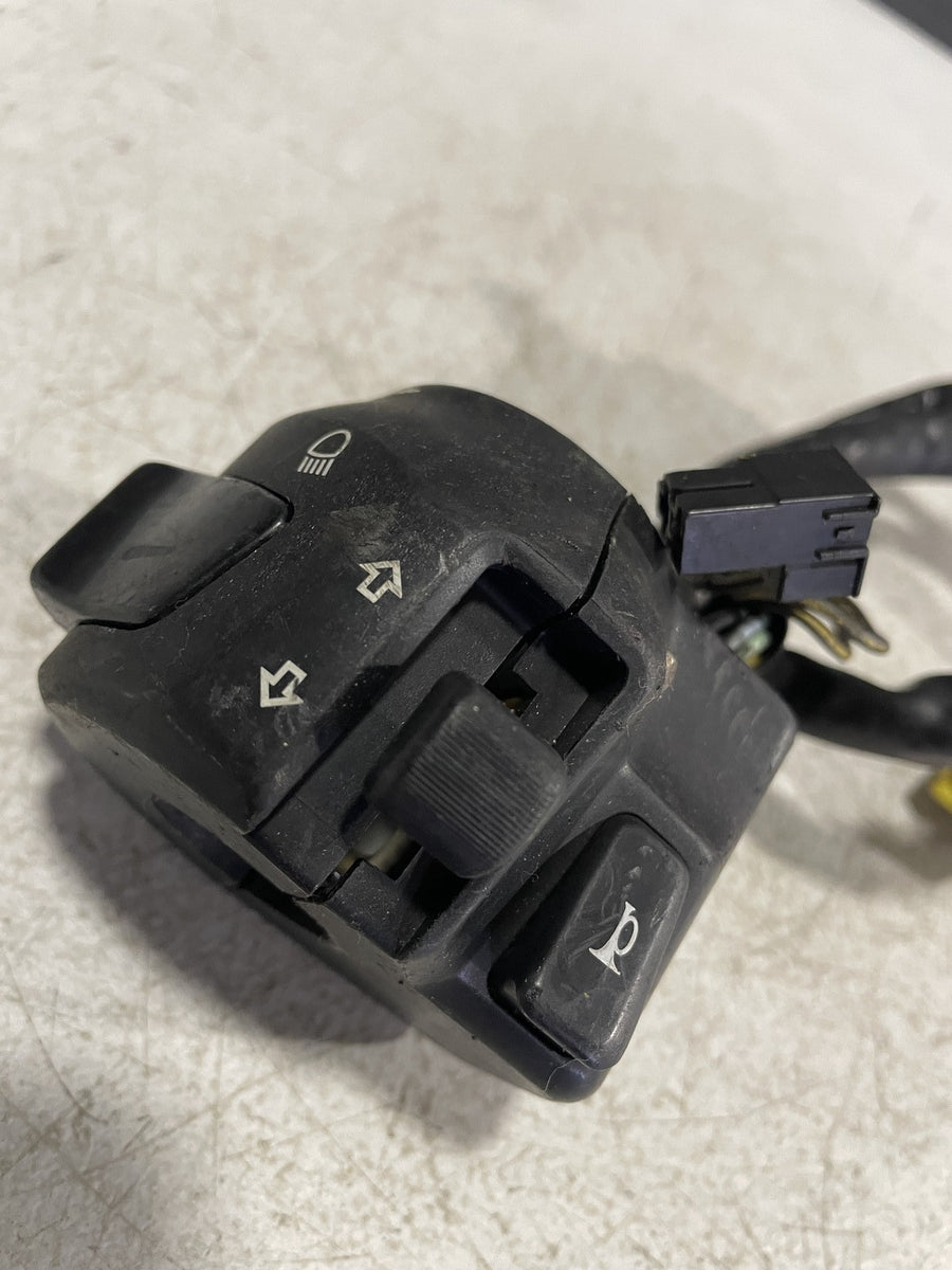 99-02 SUZUKI SV650 LEFT CONTROL SWITCH HEADLIGHT TURN SIGNAL