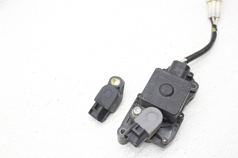 05 06 KAWASAKI NINJA ZX6R MAIN FUEL INJECTORS THROTTLE BODY TPS ACTUATOR SENSOR