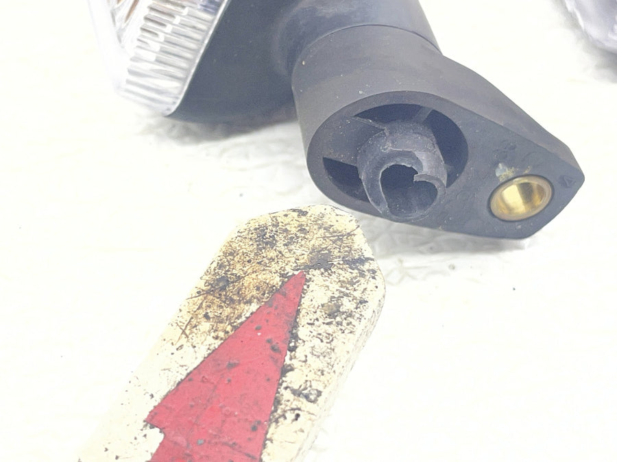 11-15 BMW G650 GS G650GS FRONT LEFT RIGHT TURN SIGNALS LIGHT INDICATORS
