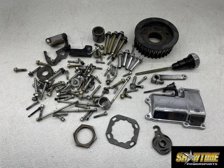 07-11 HARLEY-DAVIDSON ROAD KING CLASSIC TWIN CAM 96CI ENGINE PARTS HARDWARE LOT
