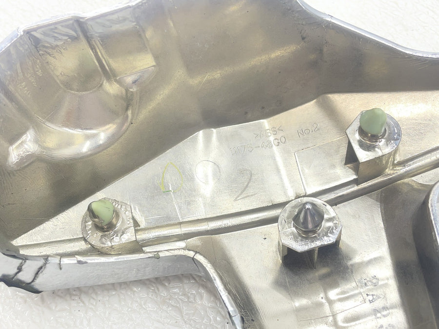 2012 SUZUKI BOULEVARD M109R ENGINE MOTOR CYLINDER HEAD COVER COVERS TRIM SET