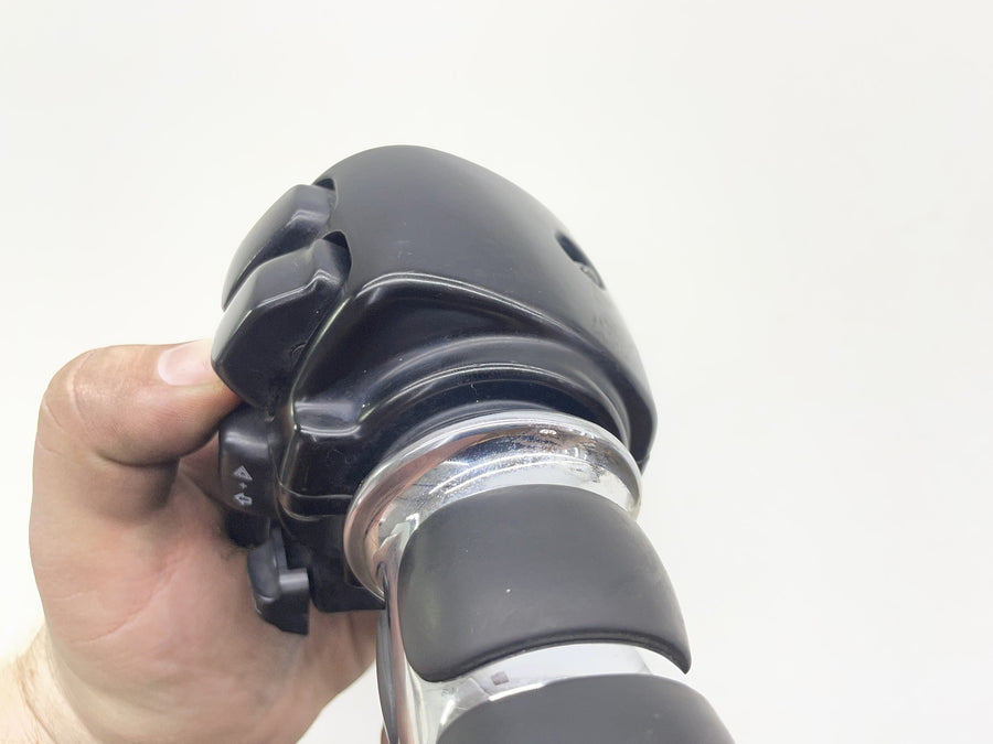 07-11 HARLEY-DAVIDSON STREET GLIDE FLHX RIGHT CONTROL SWITCH