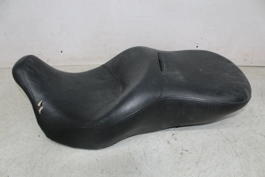 07-11 HARLEY-DAVIDSON ROAD GLIDE FLTRX FRONT DRIVERS SEAT (READ)