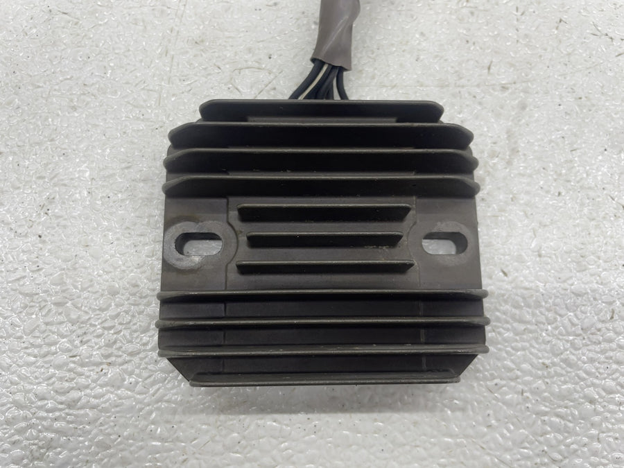 06-07 SUZUKI GSXR600 RECTIFIER VOLTAGE REGULATOR