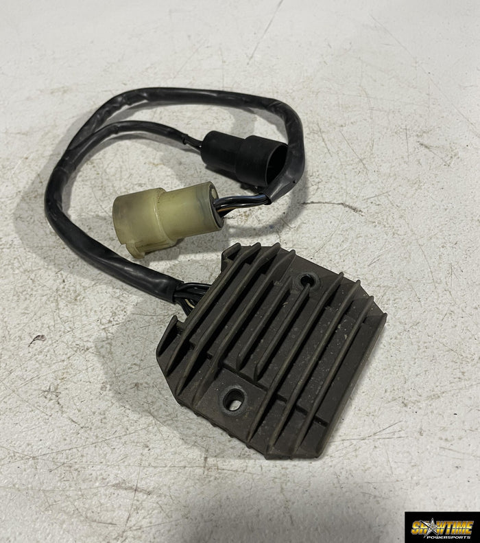 00-02 KAWASAKI NINJA ZX6R RECTIFIER VOLTAGE REGULATOR