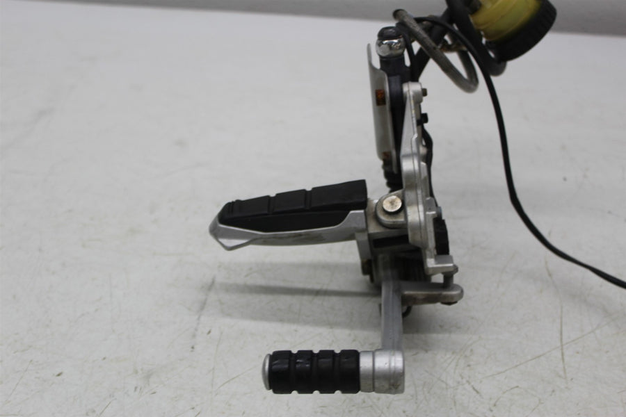 98-05 BMW R1100 S RIGHT REARSET REAR SET DRIVER FOOT PEG MASTER CYLINDER