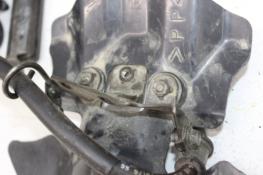 2000 YAMAHA YZF R6  FRONT BRAKE CALIPER
