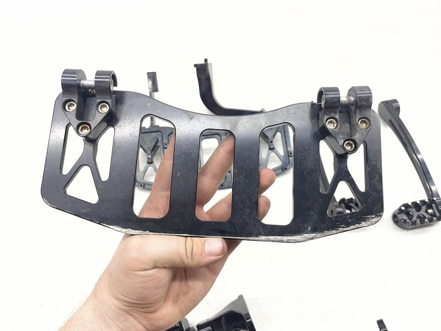17-23 HARLEY-DAVIDSON STREET GLIDE SPECIAL FLHXS FOOTPEGS SET FLOORBOARDS PEDALS