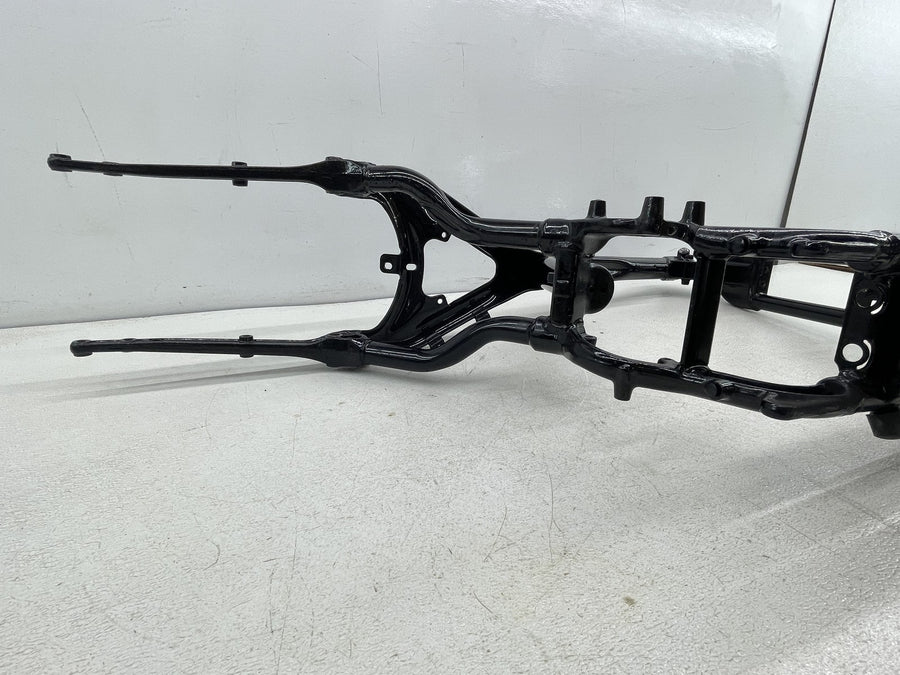 21-22 HARLEY-DAVIDSON IRON 883 XL883N FRAME CHASSI STPSS 38 STRAIGHT NICE