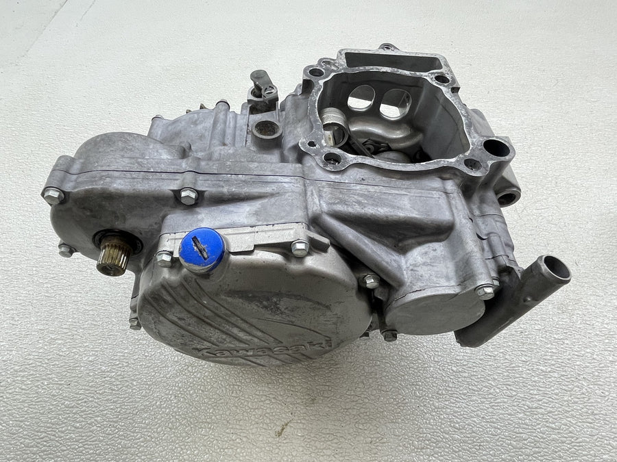 06-18 KAWASAKI KX450F KX450 ENGINE MOTOR LOWER BOTTOM END CRANK SHAFT CASES