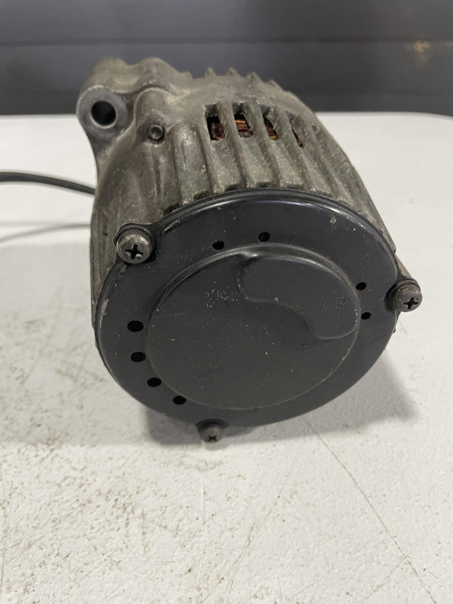 93-95 SUZUKI GSXR750 ENGINE MOTOR GENERATOR ALTERNATOR