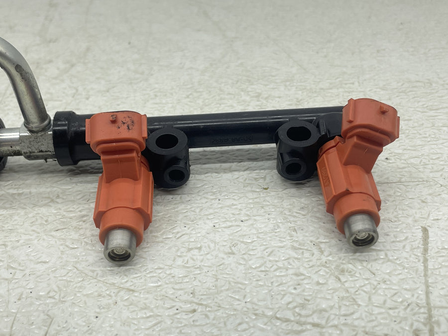 19-23 KAWASAKI NINJA ZX6R ZX636 MAIN GAS FUEL INJECTORS RAIL