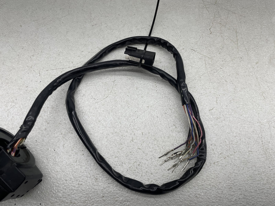 13 HARLEY-DAVIDSON ROAD GLIDE CVO CUSTOM FLTRXSE2 RIGHT CONTROL SWITCH