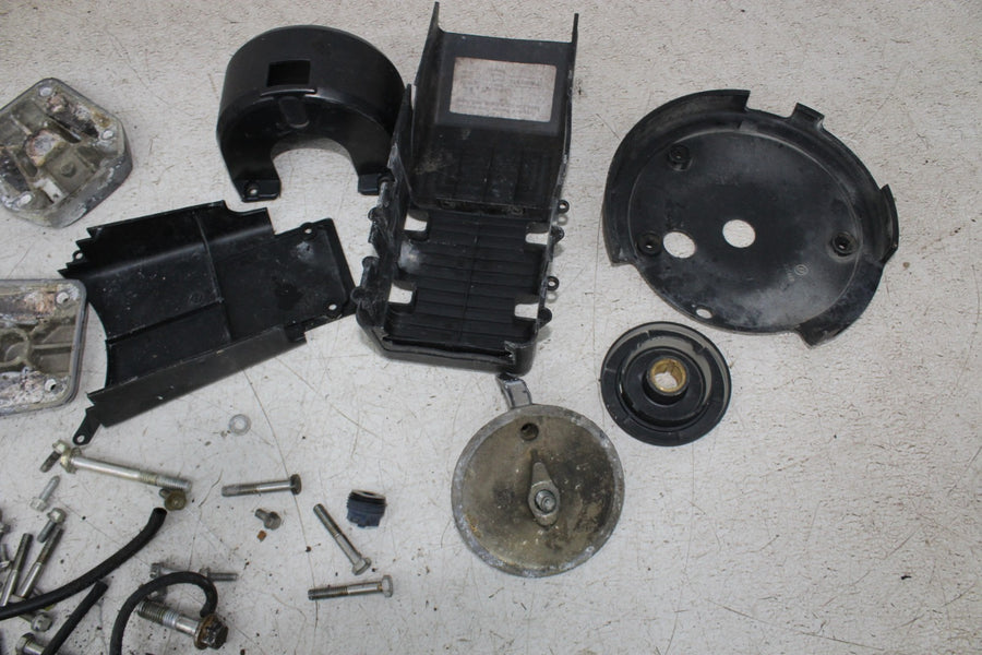 1999 JOHNSON 115 V4 OUTBOARD ENGINE PARTS HARDWARE GEAR NUTS BOLTS COVER TRIM