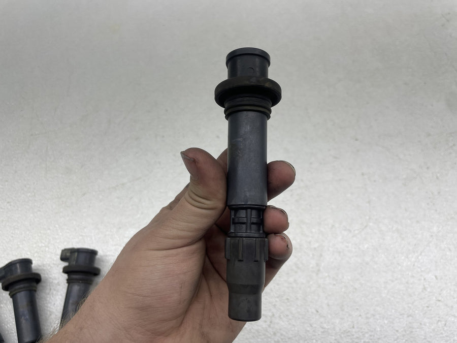 06-07 SUZUKI GSXR600 IGNITION COILS COIL SPARK PLUG CAPS