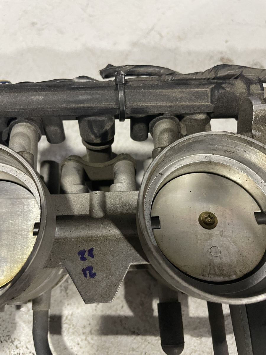 04-06 KAWASAKI NINJA ZX12R THROTTLE BODY BODIES STVA FUEL INJECTORS TPS