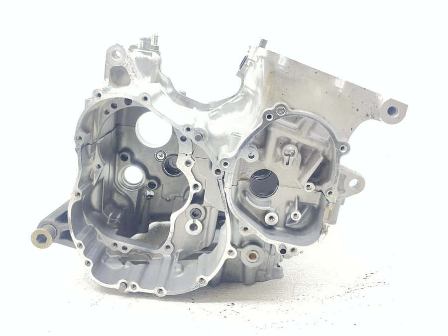 13-18 KAWASAKI NINJA ZX6R 636 ENGINE CRANKCASE CRANK CASE BLOCK CYLINDERS PISTON