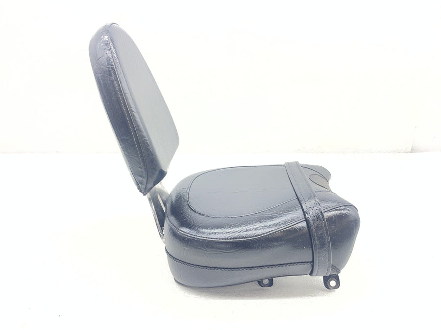 04-06 VICTORY KINGPIN REAR BACK PASSENGER SEAT BACK REST 2683240