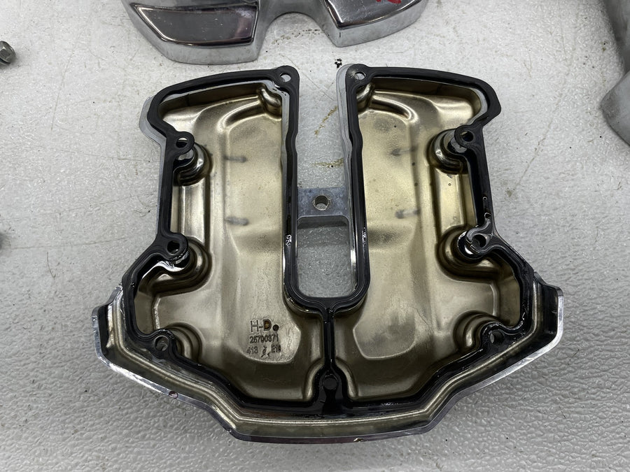 17-23 HARLEY-DAVIDSON ELECTRA GLIDE ULTRA LIMITED M8 107CI ENGINE ROCKER BOXES