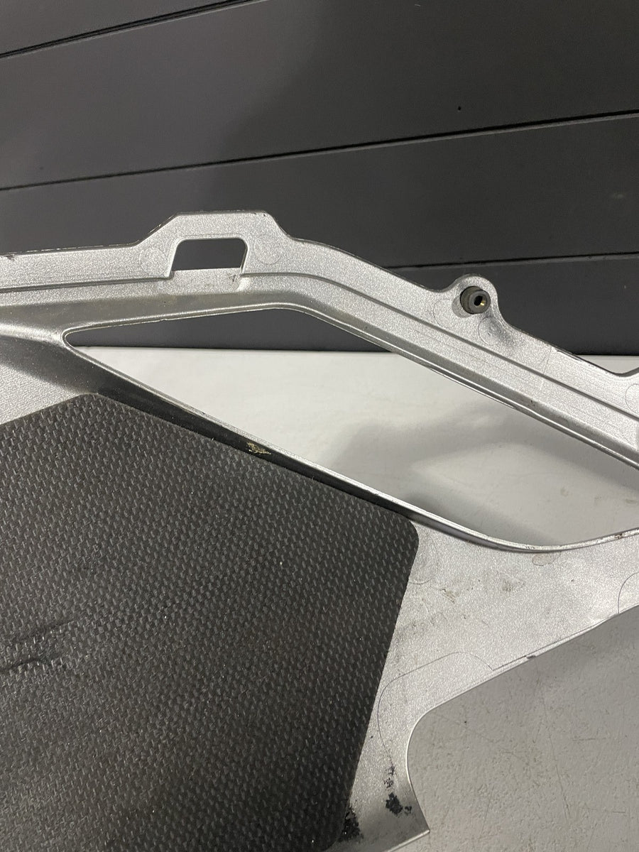 07-08 KAWASAKI NINJA ZX6R LEFT LOWER BOTTOM BELLY SIDE FAIRING COWL