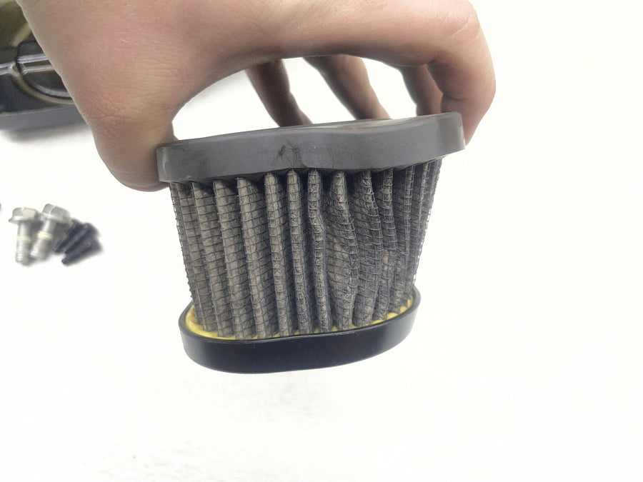 24-26 HARLEY-DAVIDSON ROAD GLIDE FLTRX AIR CLEANER FILTER BOX