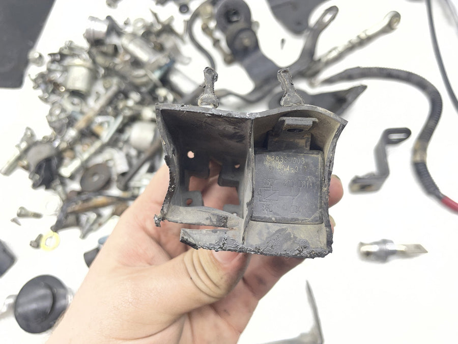 07-11 HARLEY-DAVIDSON ELECTRA GLIDE ULTRA CLASSIC FLHTCU PARTS HARDWARE LOT