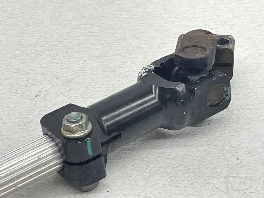 19 POLARIS SLINGSHOT SL STEERING COLUMN SHAFT