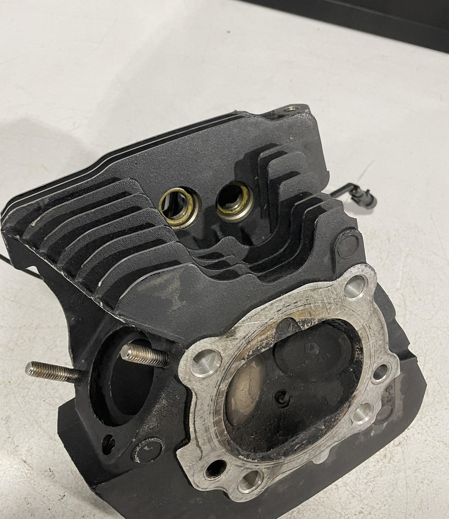 06-11 HARLEY-DAVIDSON DYNA STREET BOB FXDBI REAR ENGINE TOP END CYLINDER HEAD